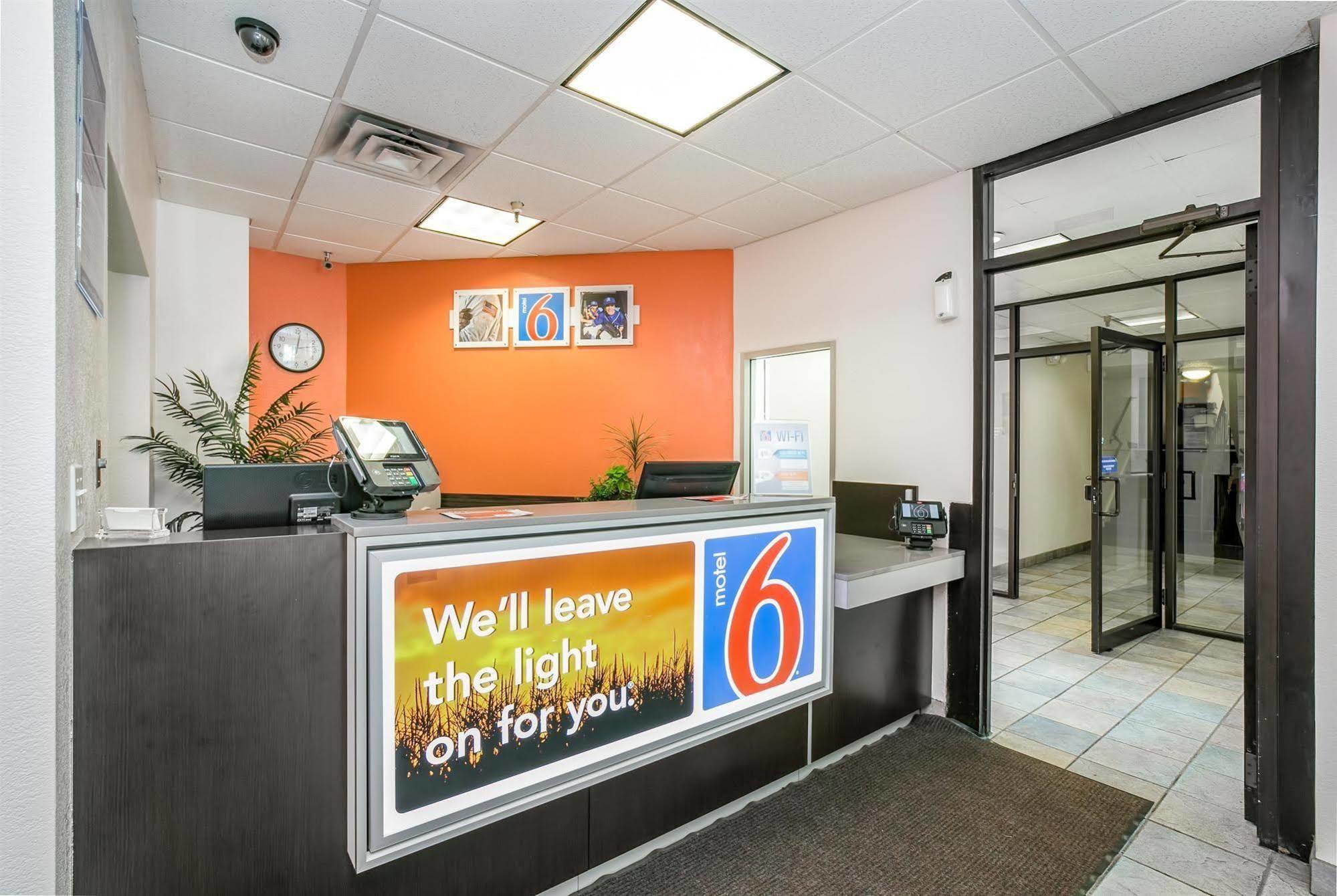 Motel 6 Minneapolis Airport - Mall Of America Extérieur photo