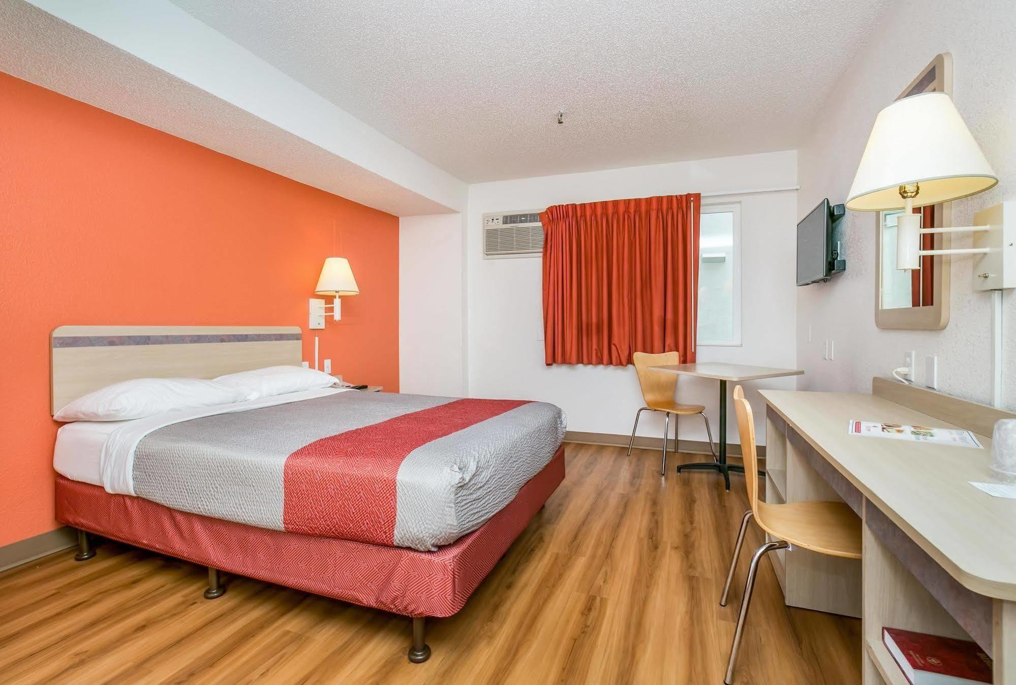 Motel 6 Minneapolis Airport - Mall Of America Extérieur photo