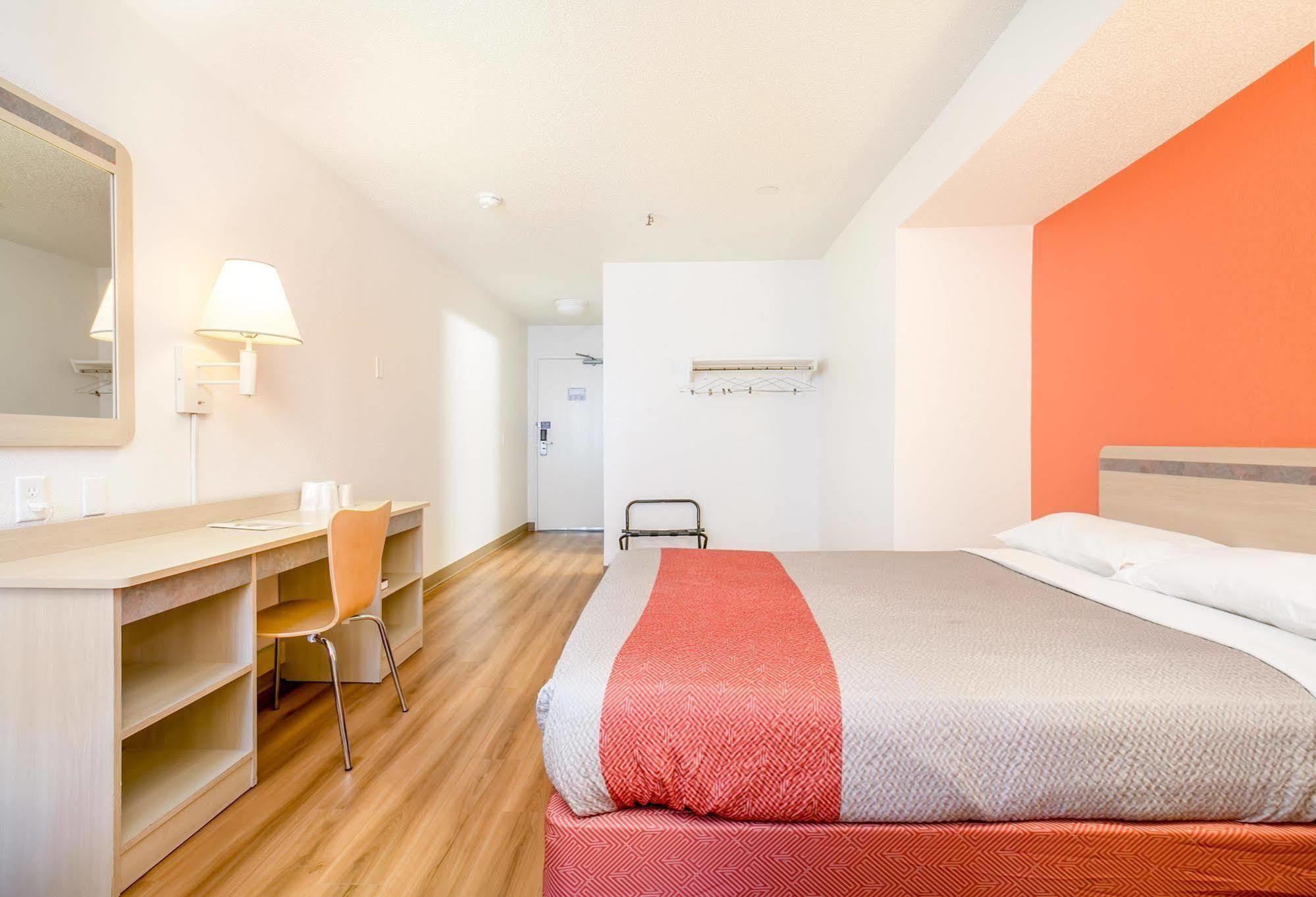 Motel 6 Minneapolis Airport - Mall Of America Extérieur photo